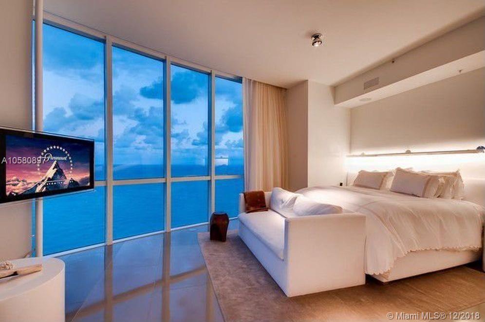 TRUMP PALACE CONDO - Residential