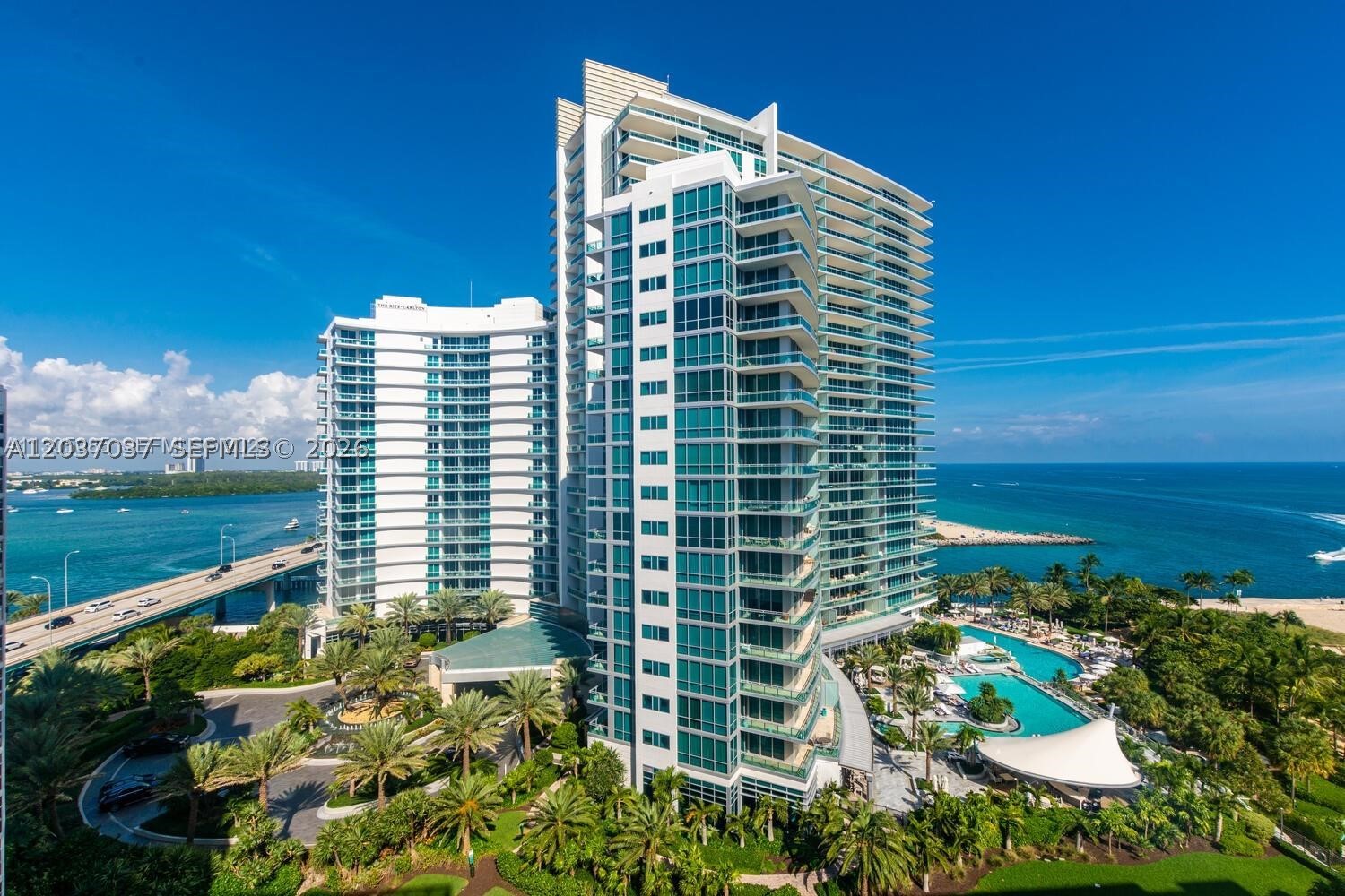 HARBOUR HOUSE - Residential Lease
