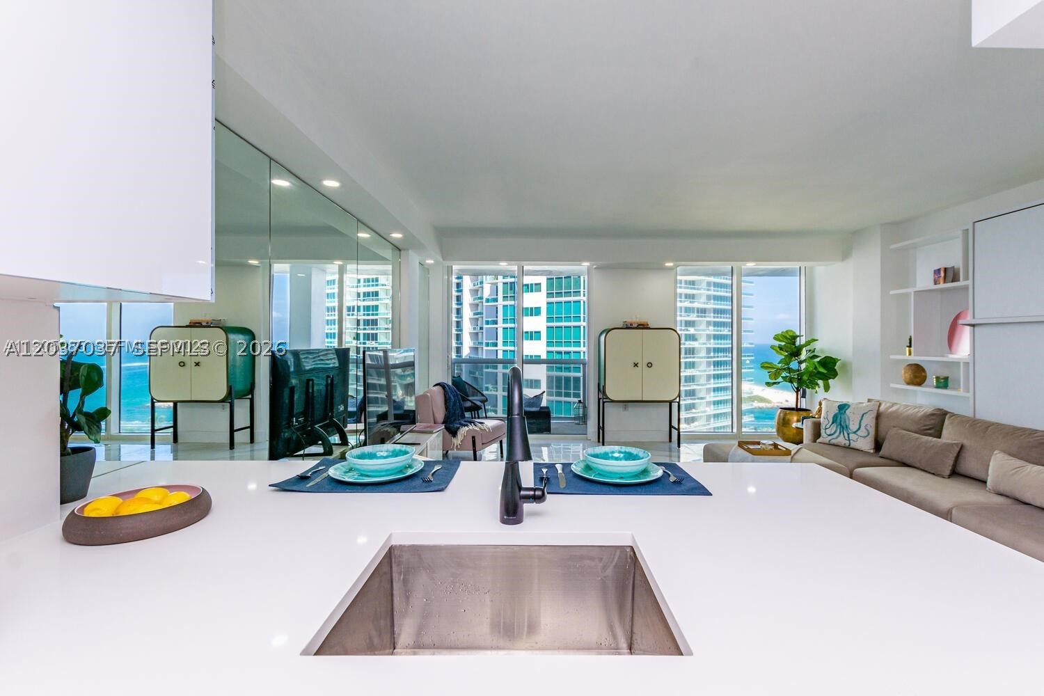 HARBOUR HOUSE - Residential Lease
