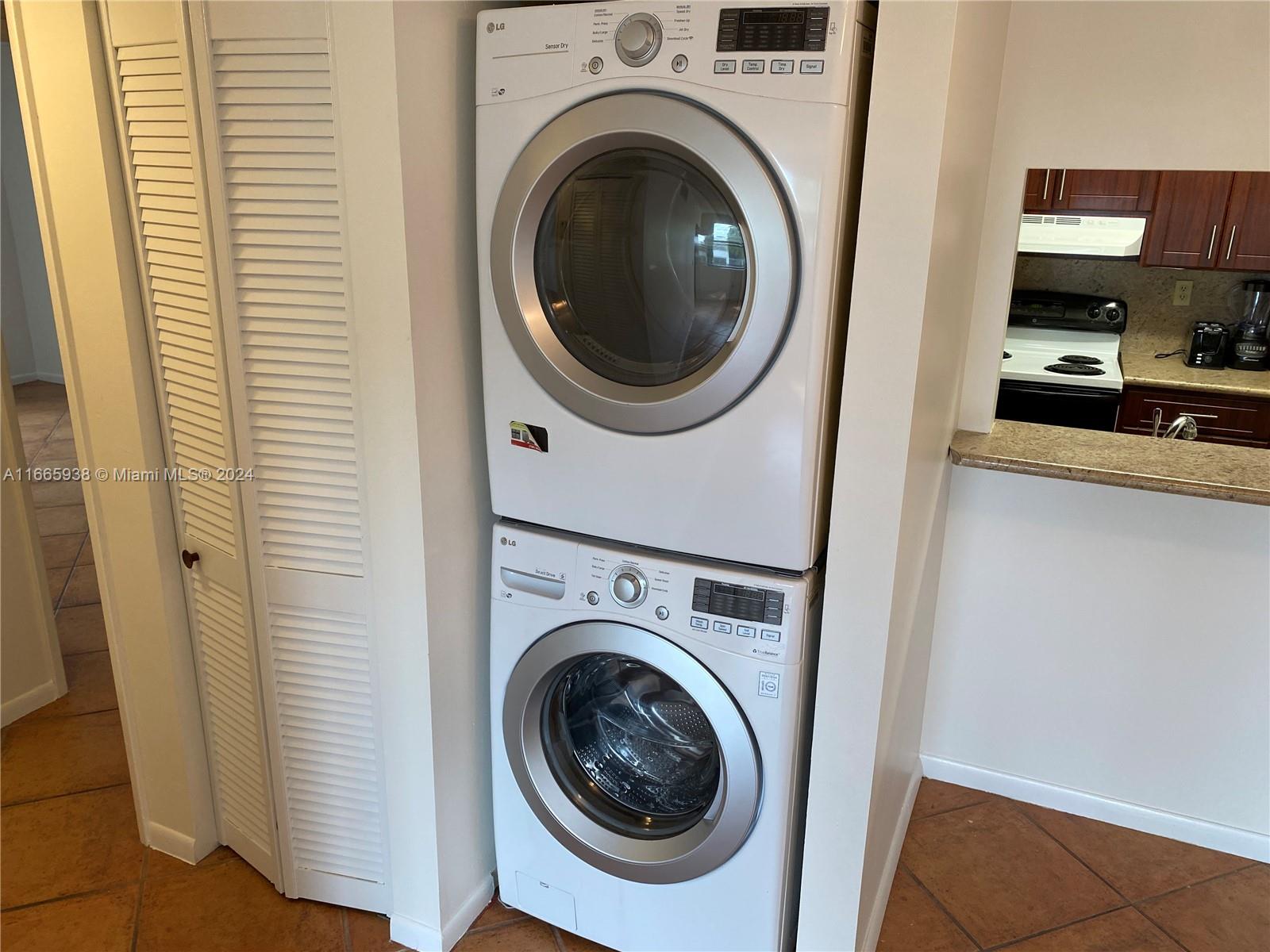 LAS BRISAS VILLAGE CONDO - Residential Lease