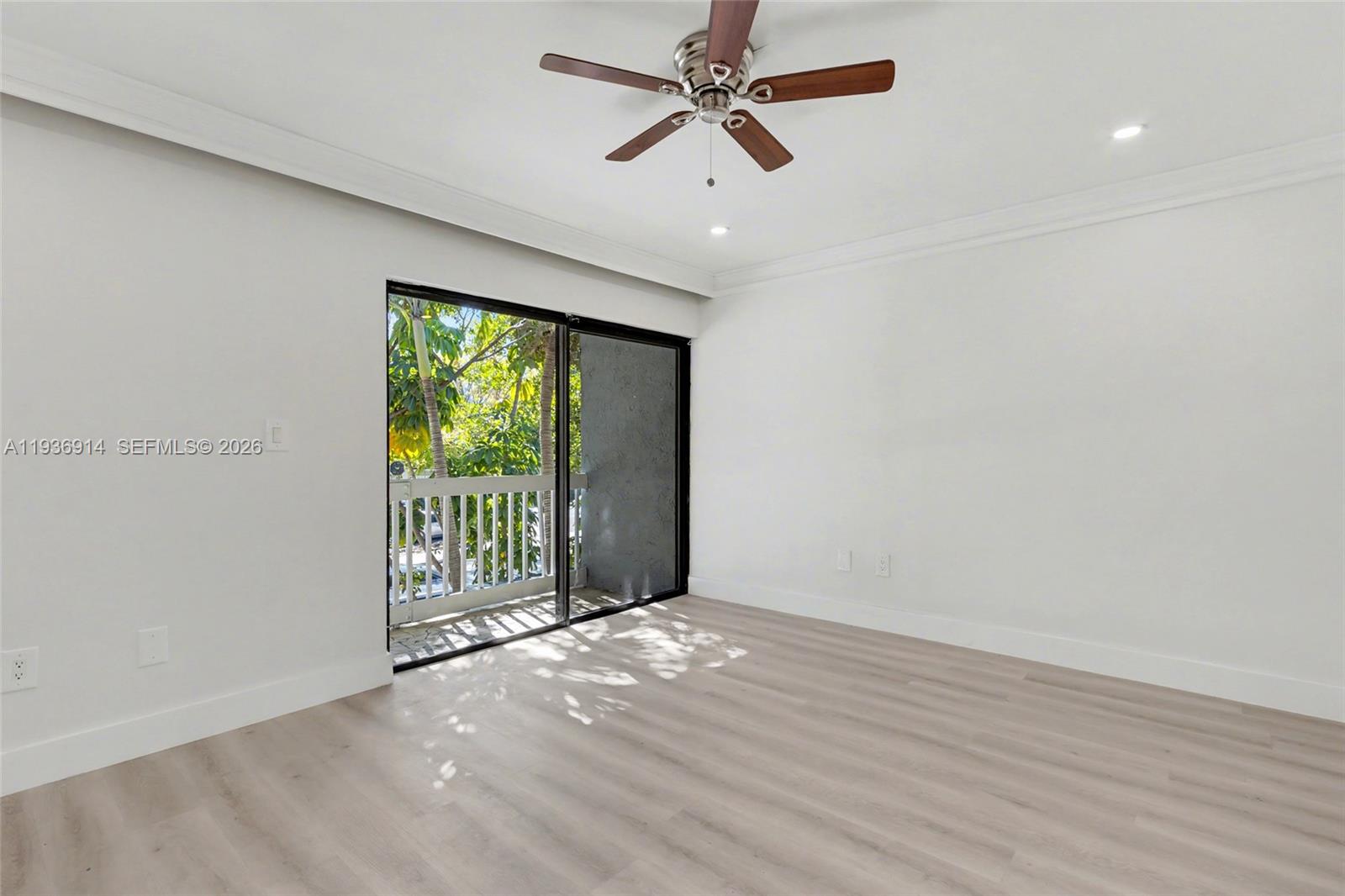 CORONA BAY TOWNHOUSES CON - Residential