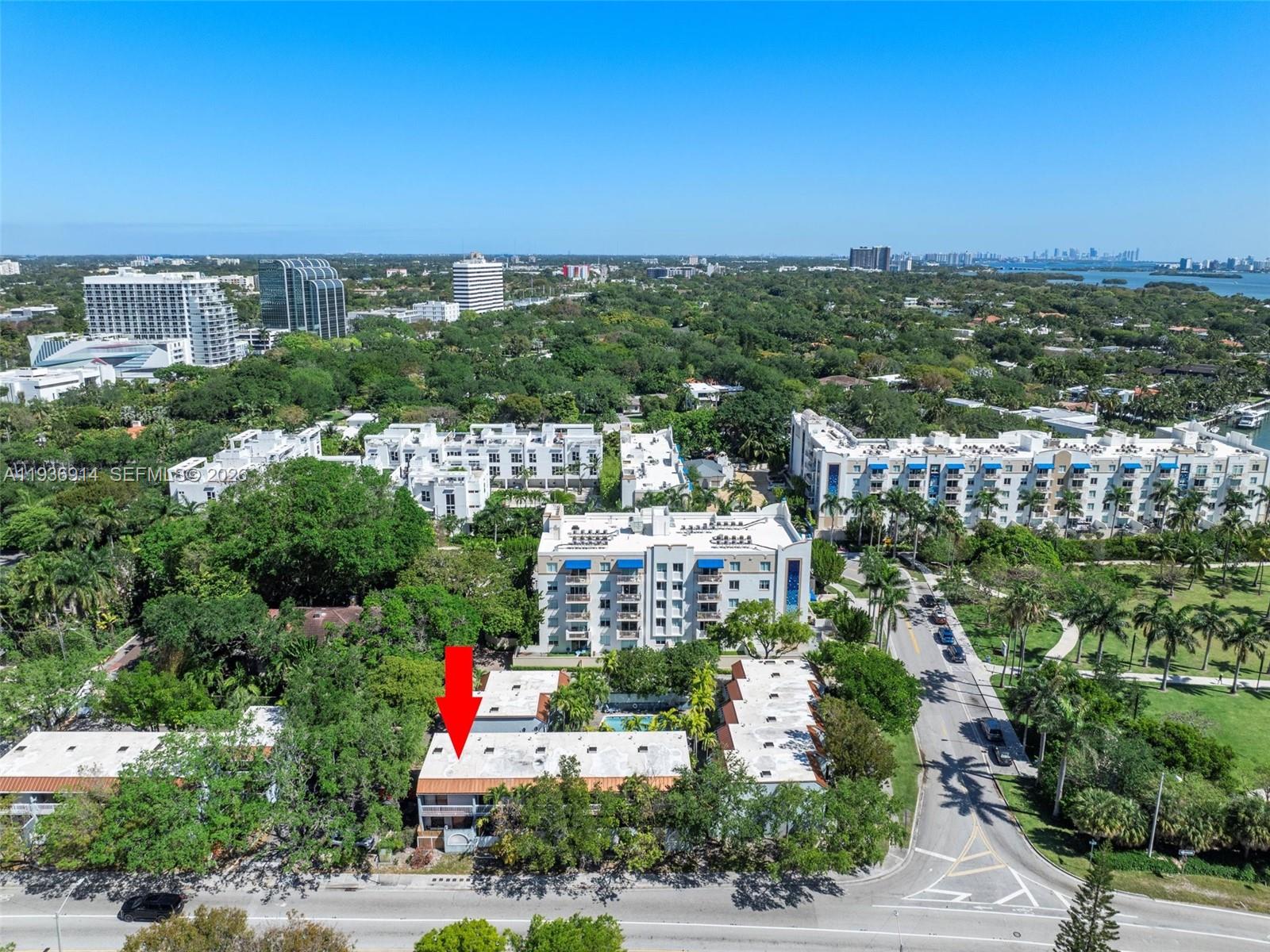 CORONA BAY TOWNHOUSES CON - Residential