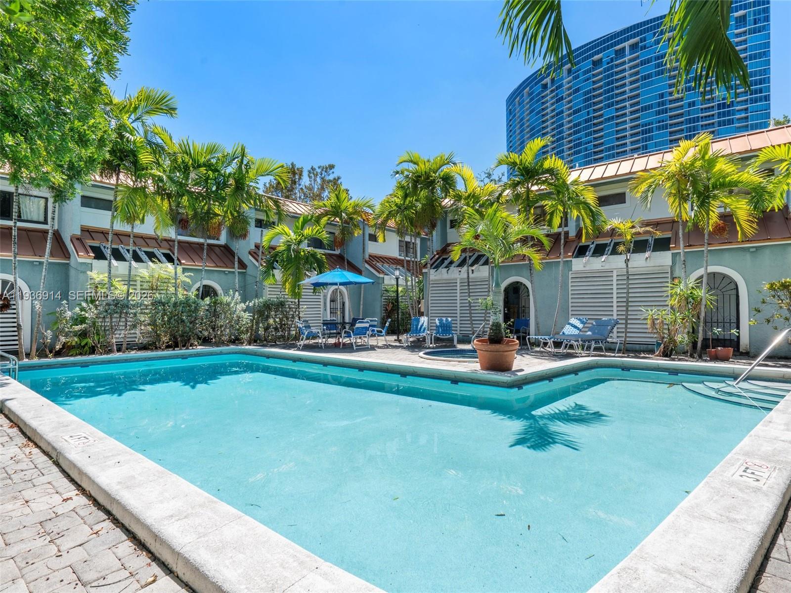 CORONA BAY TOWNHOUSES CON - Residential