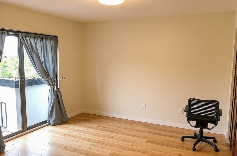 VALENCIA TOWNHOUSE CONDO - Residential Lease
