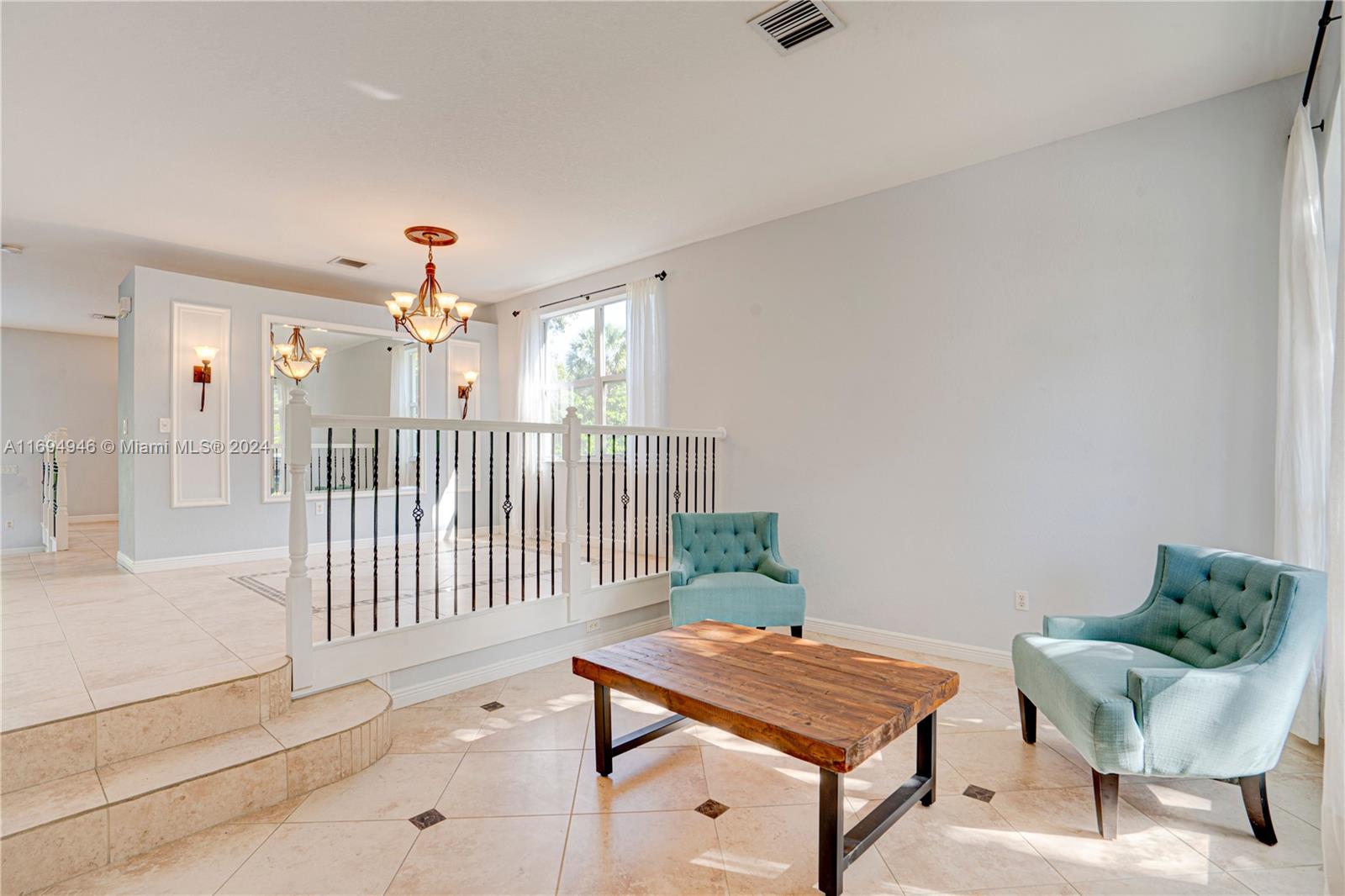 RIVIERA ISLES III - Residential Lease