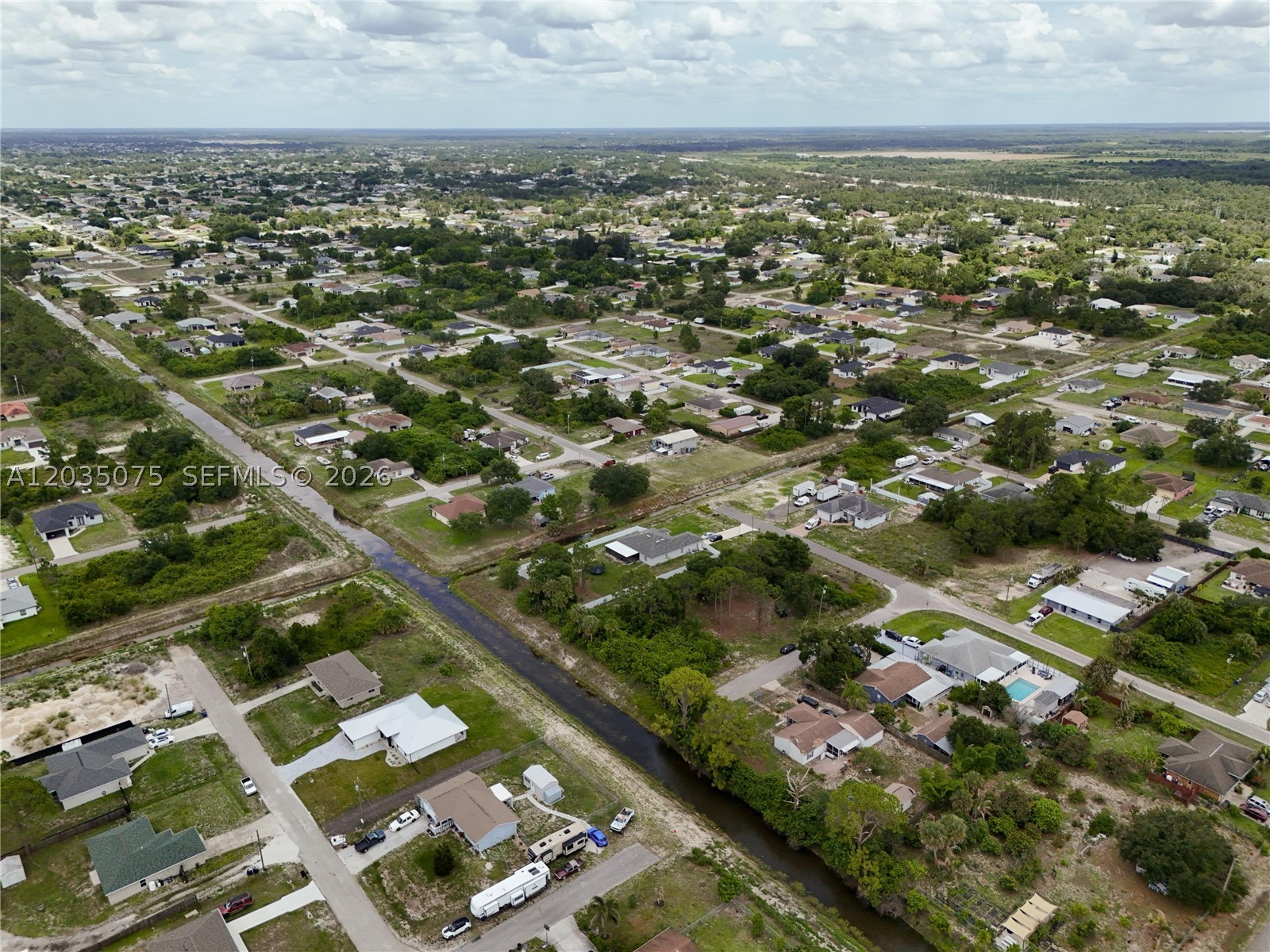 LEHIGH ACRES - Land