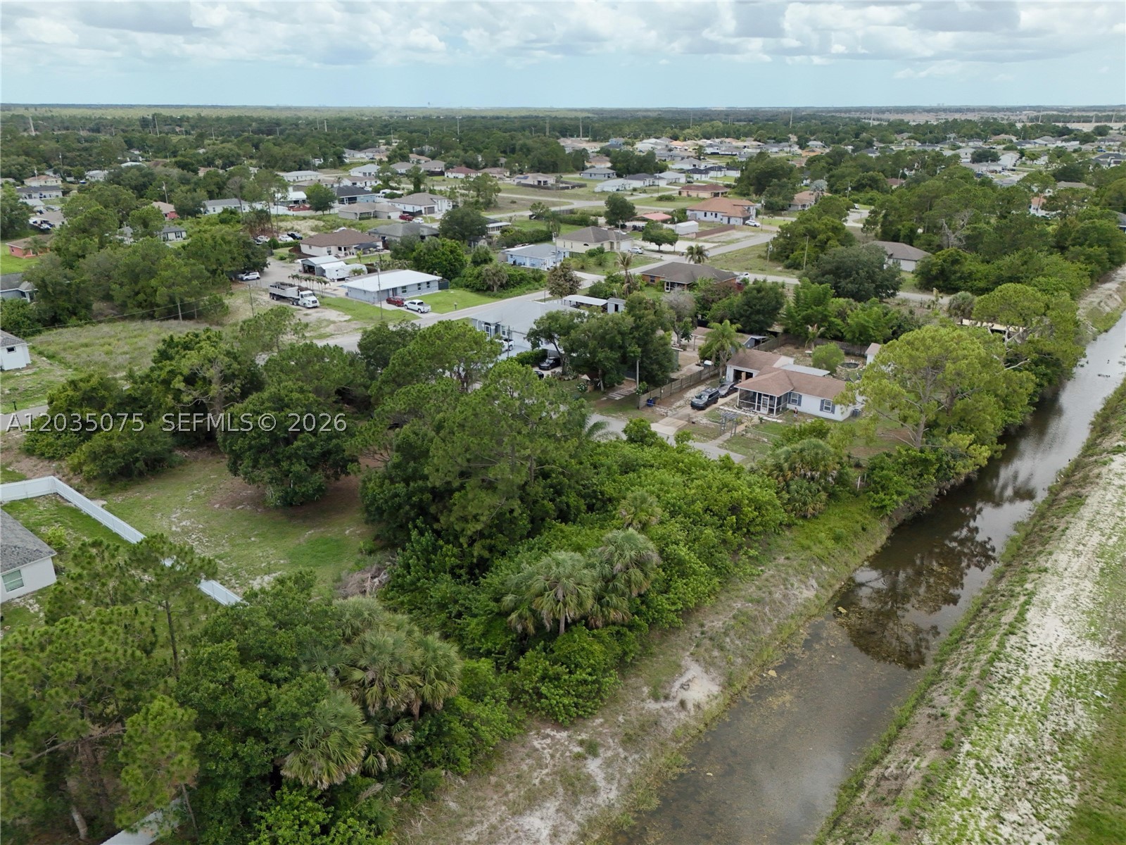 LEHIGH ACRES - Land