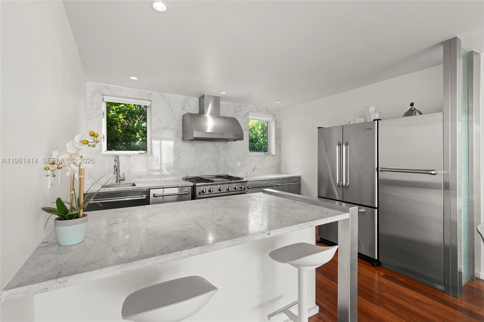 FONTANA CONDO - Residential Lease