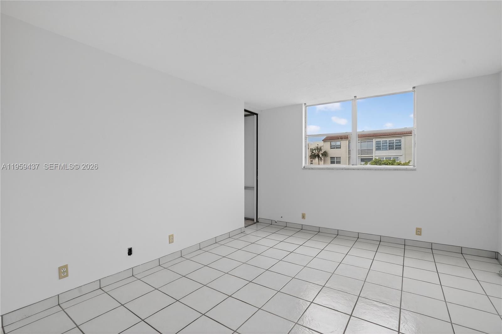 SOMERSET NO 1 CONDO - Residential