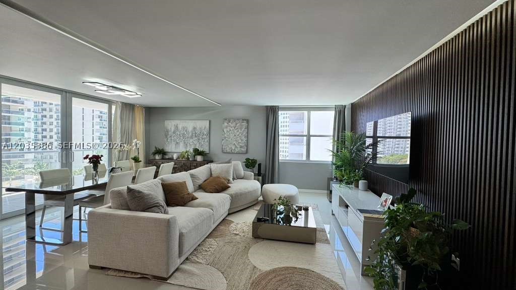ROYAL EMBASSY CONDO - Residential Lease