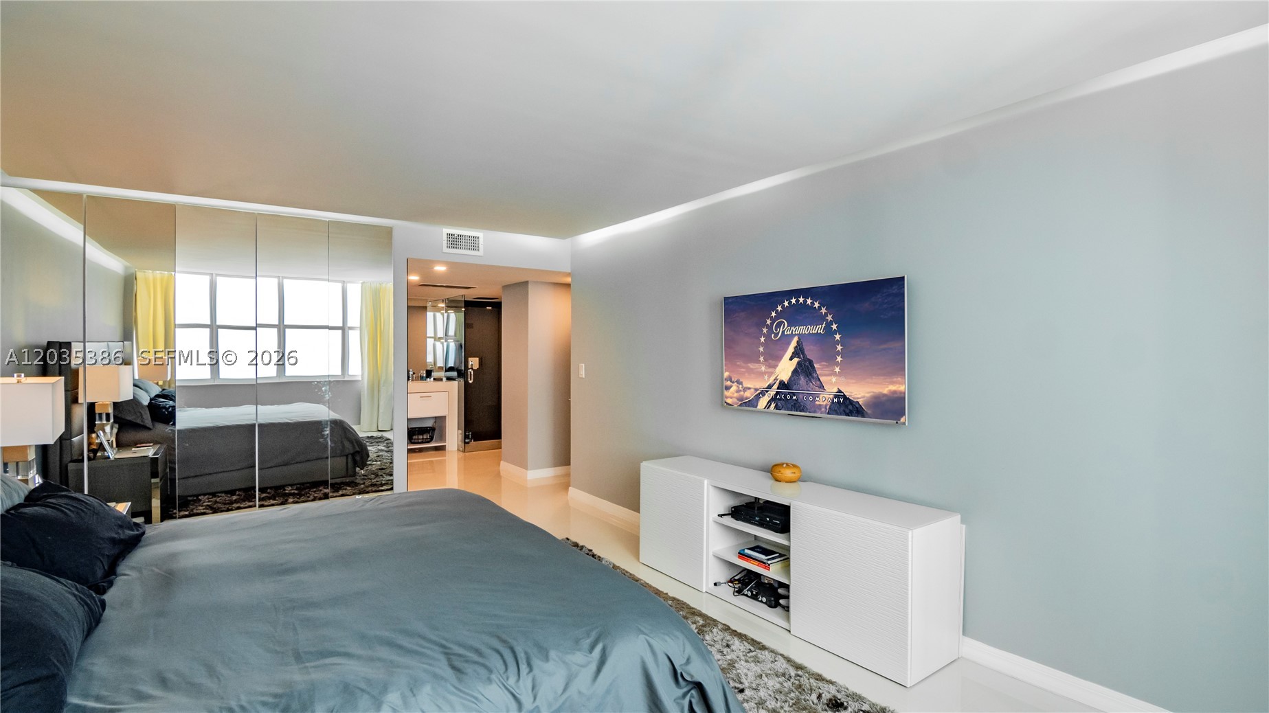 ROYAL EMBASSY CONDO - Residential Lease