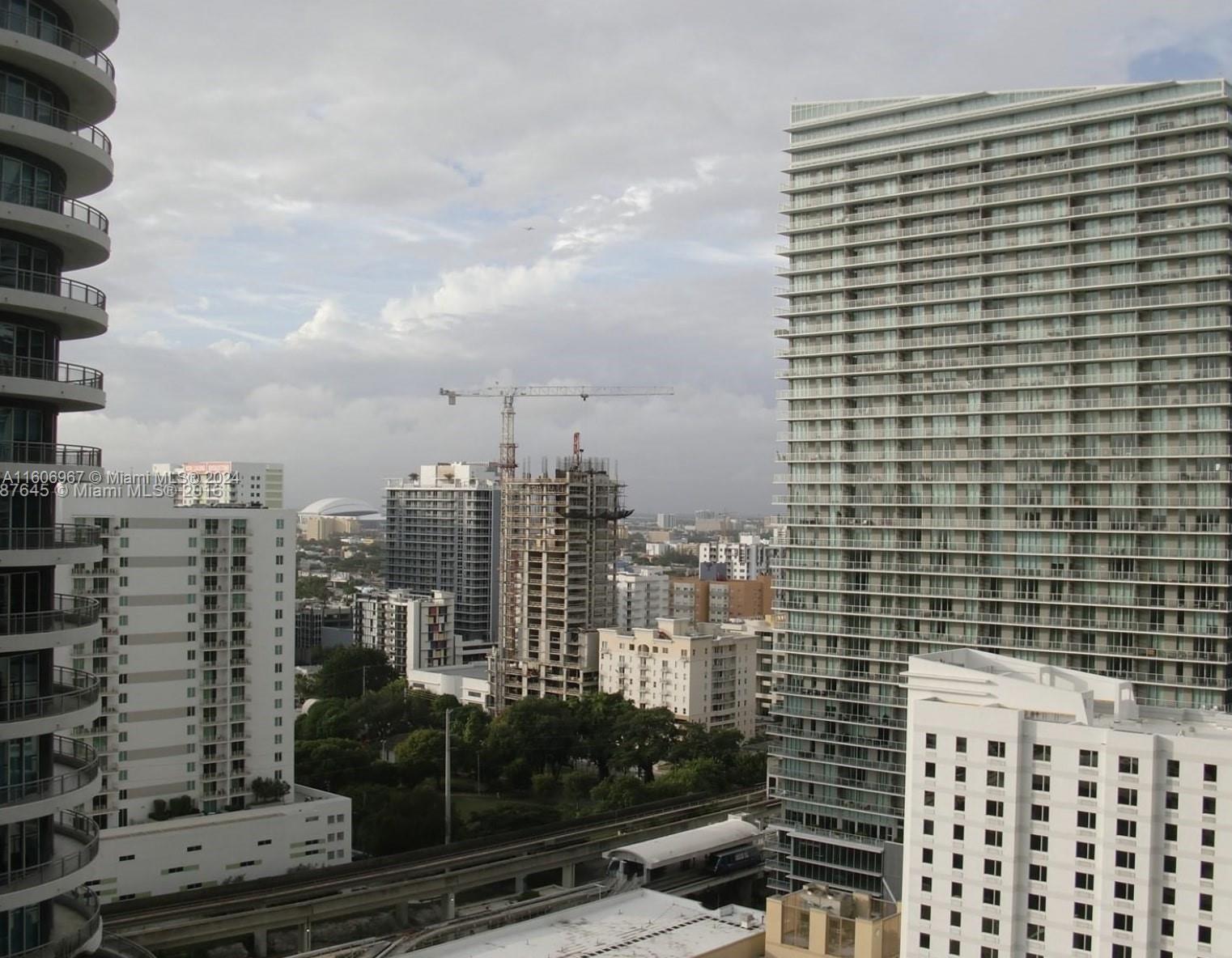 1300 S MIAMI AVENUE CONDO - Residential Lease