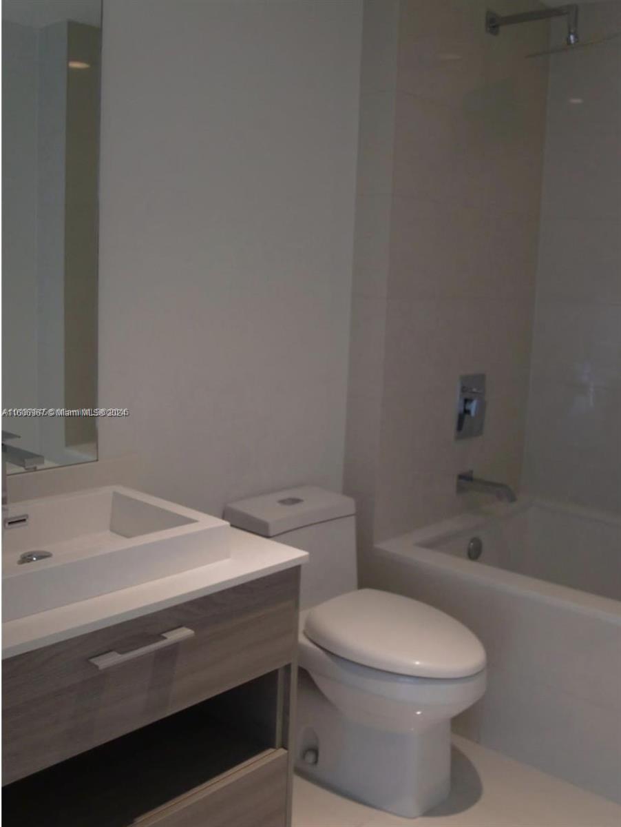 1300 S MIAMI AVENUE CONDO - Residential Lease