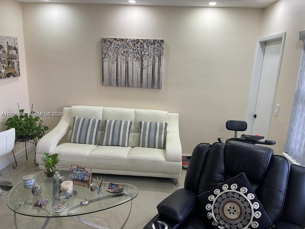 OCEANSIDE APARTMENTS CO-O - Residential