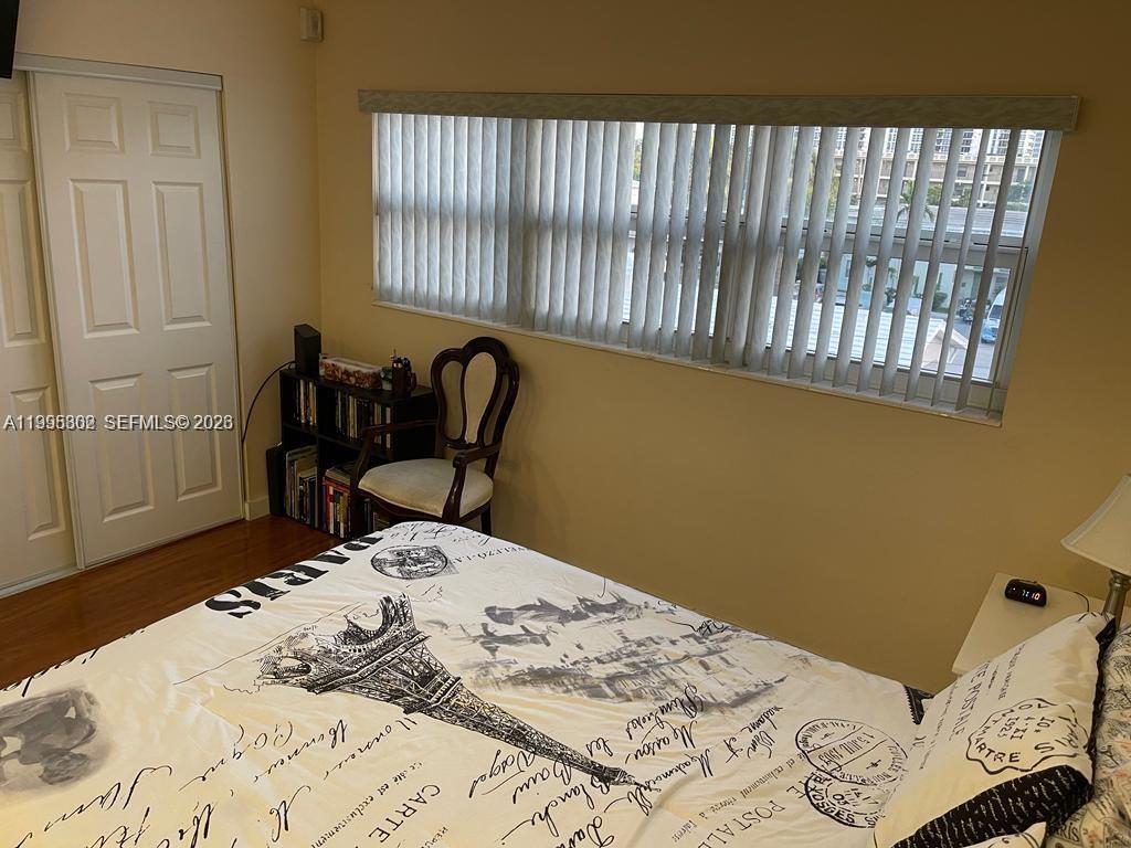 OCEANSIDE APARTMENTS CO-O - Residential