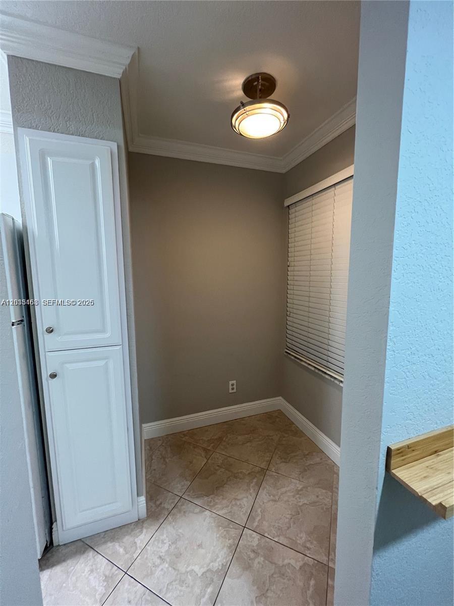 NAPOLI GARDENS AT CORAL S - Residential