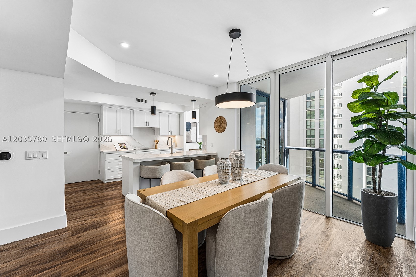 LAS OLAS RIVER HOUSE COND - Residential