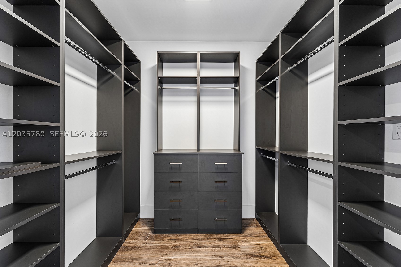 LAS OLAS RIVER HOUSE COND - Residential