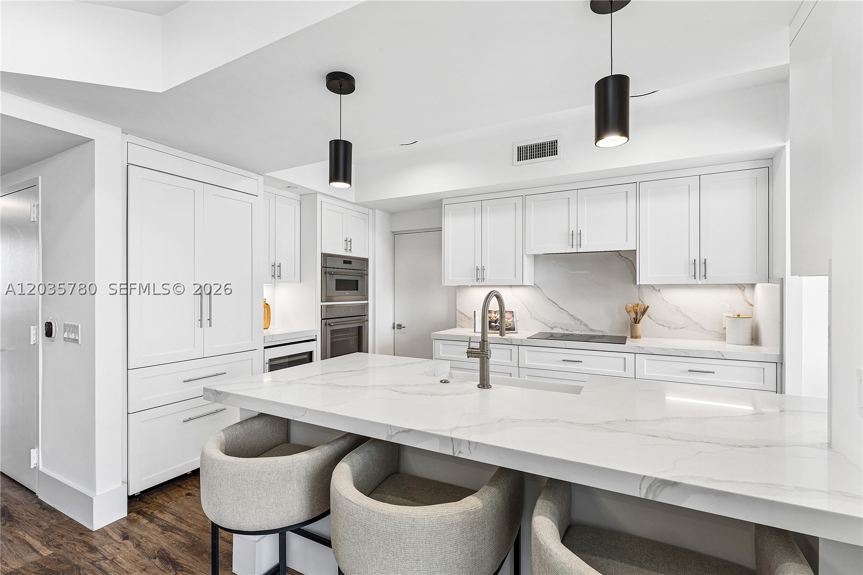 LAS OLAS RIVER HOUSE COND - Residential