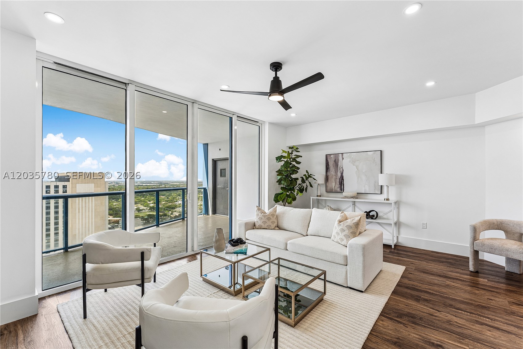 LAS OLAS RIVER HOUSE COND - Residential