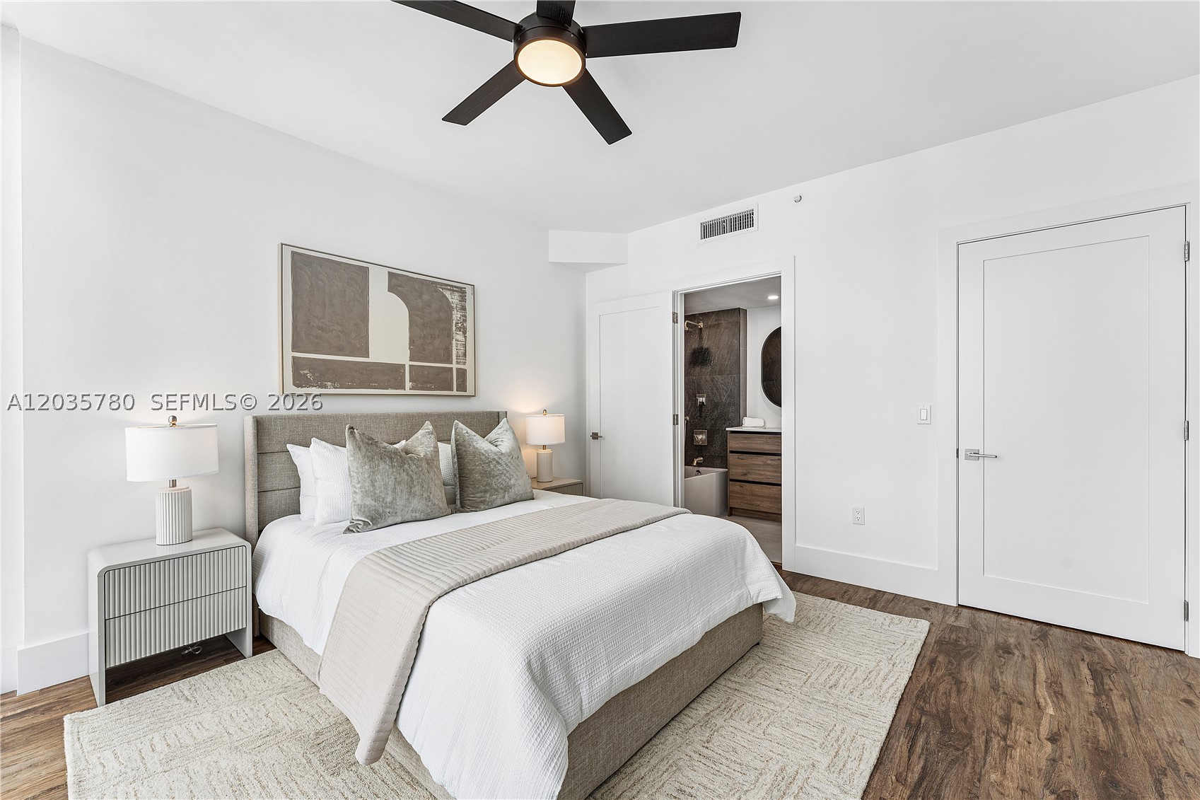 LAS OLAS RIVER HOUSE COND - Residential