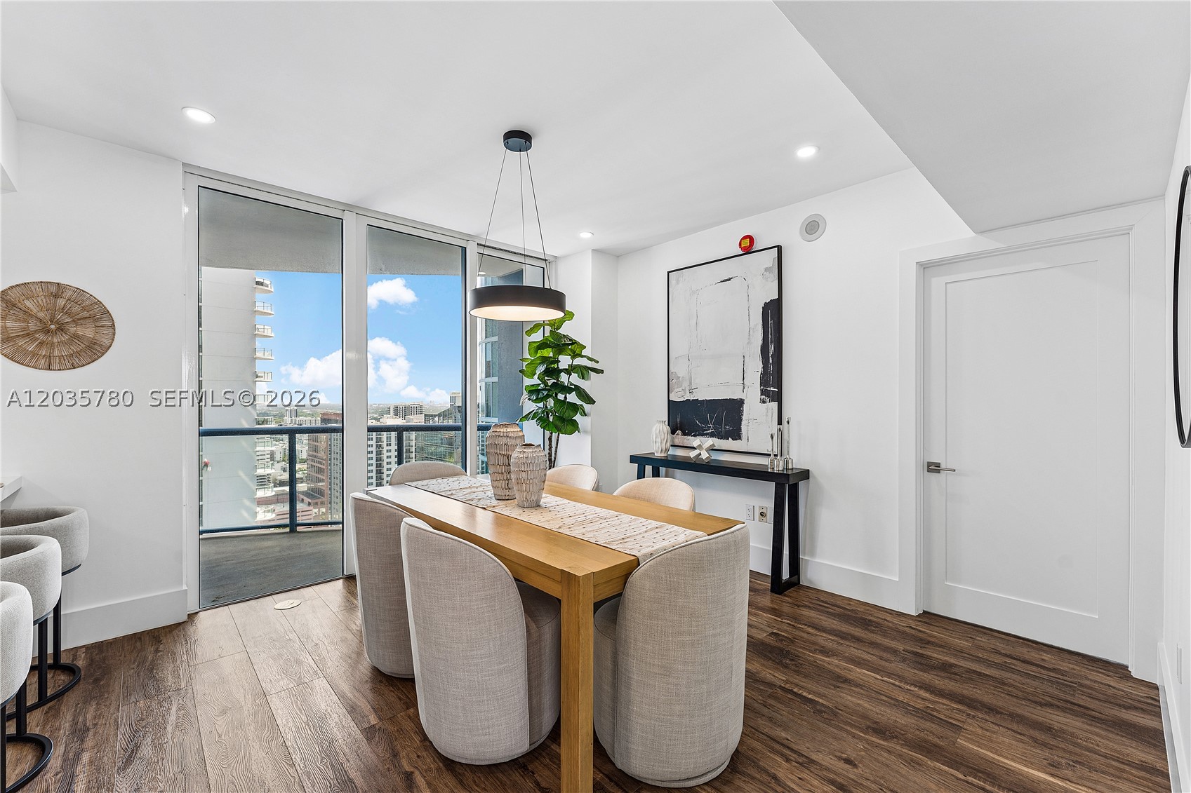 LAS OLAS RIVER HOUSE COND - Residential