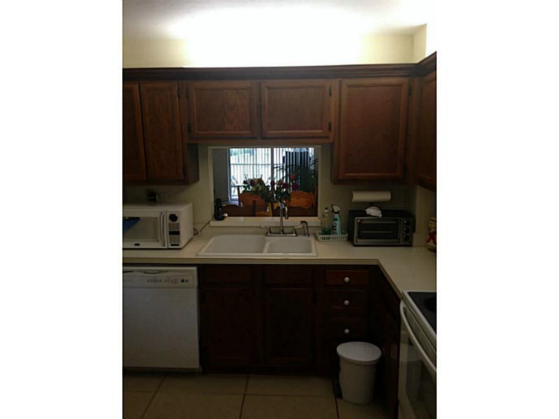 SHERWOOD SQUARE B CONDO - Residential Lease
