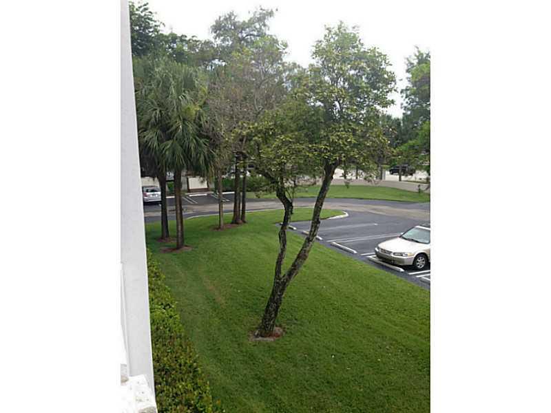 SHERWOOD SQUARE B CONDO - Residential Lease