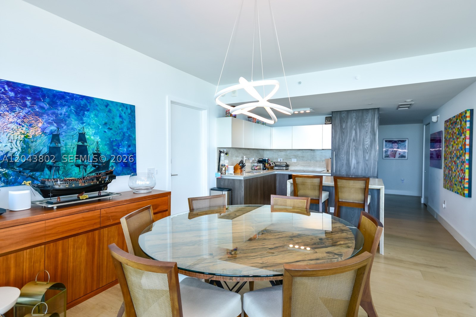 ONE PARAISO CONDO - Residential