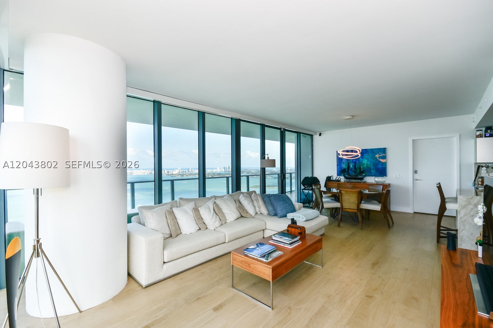 ONE PARAISO CONDO - Residential
