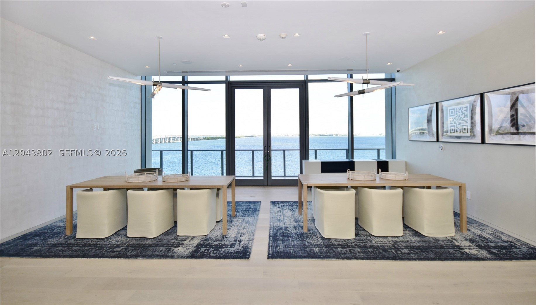 ONE PARAISO CONDO - Residential