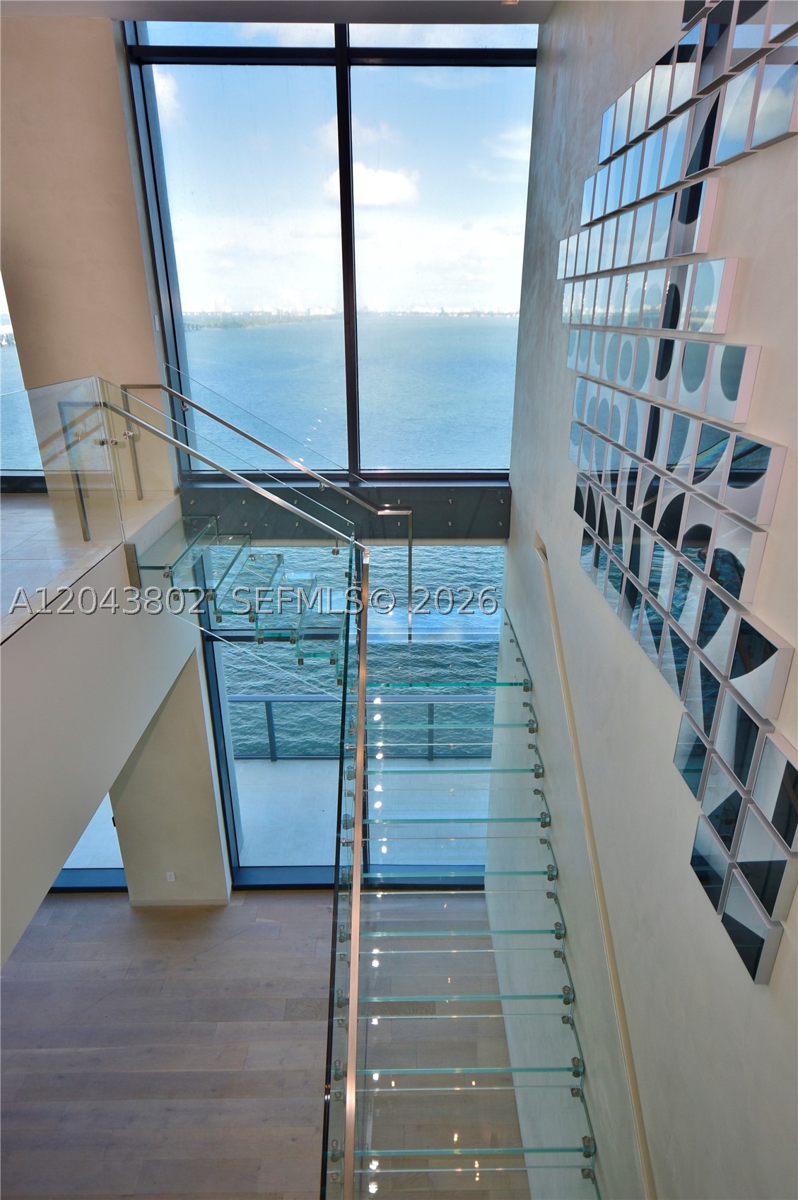 ONE PARAISO CONDO - Residential