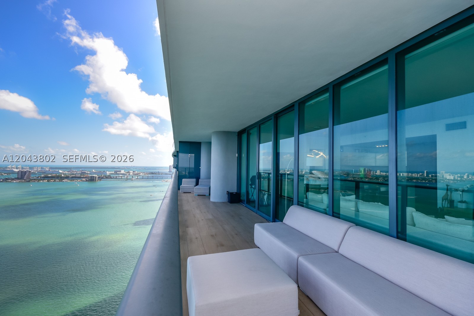 ONE PARAISO CONDO - Residential