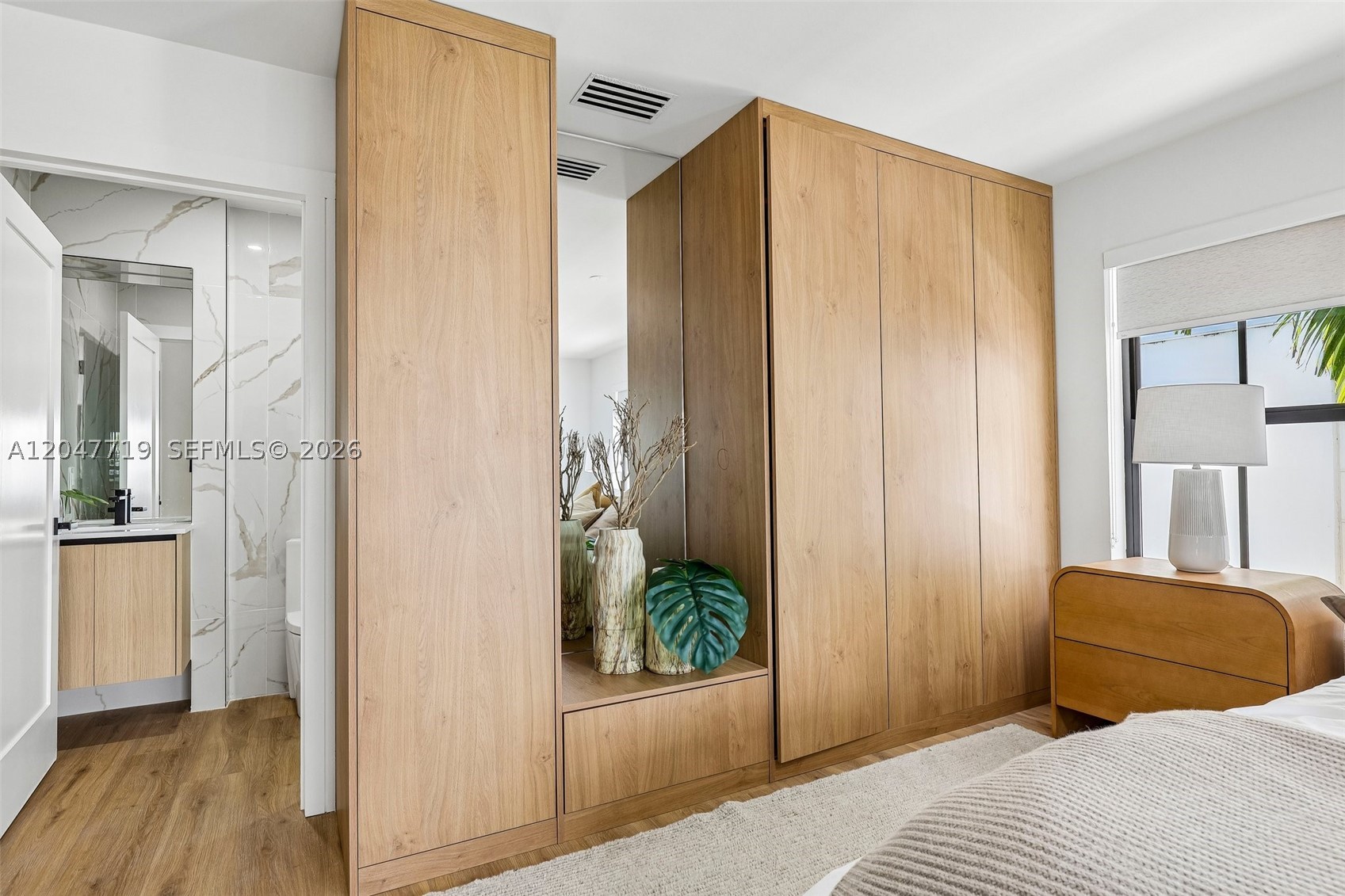 ALTOS DEL MAR NO 3 - Residential