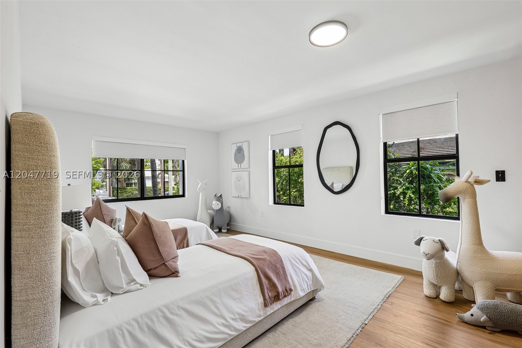 ALTOS DEL MAR NO 3 - Residential