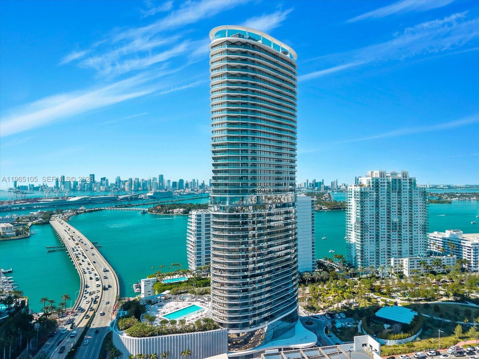 FIVE PARK CONDO - Residential