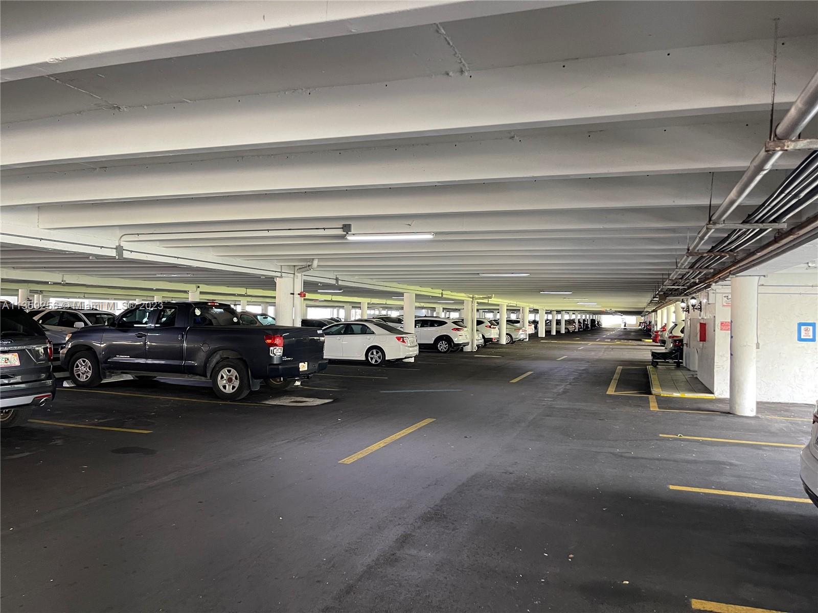 PLAZA OF AMERICAS CONDO P - Residential Lease