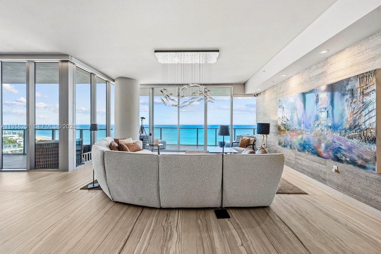 2200 FORT LAUDERDALE BEACH - Residential