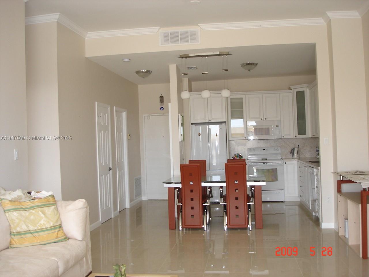 DEL PRADO MARINA - Residential