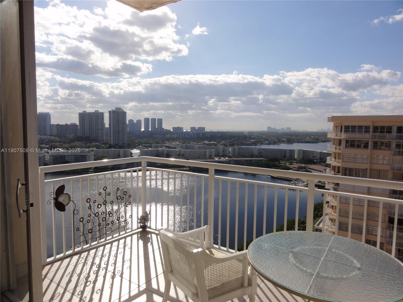 DEL PRADO MARINA - Residential