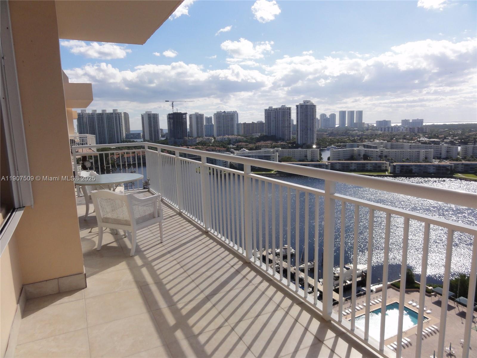 DEL PRADO MARINA - Residential