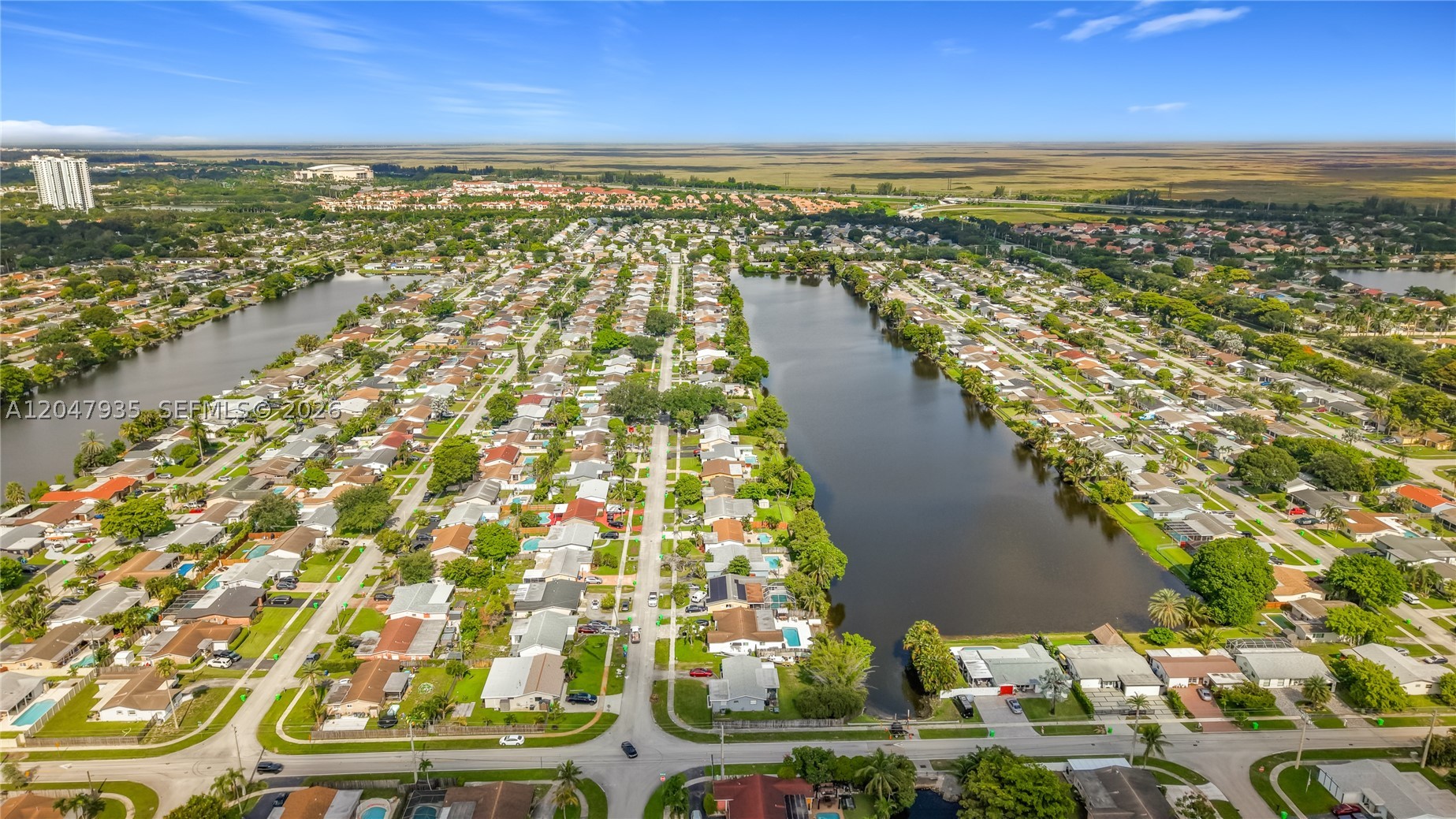 SUNRISE GOLF VILLAGE SEC - Residential
