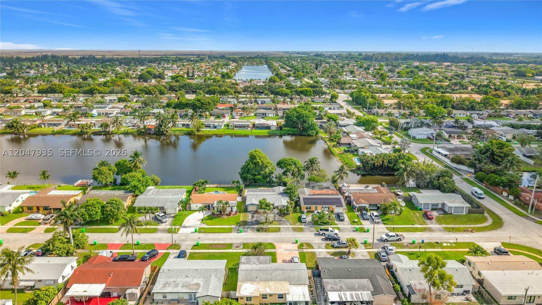 SUNRISE GOLF VILLAGE SEC - Residential