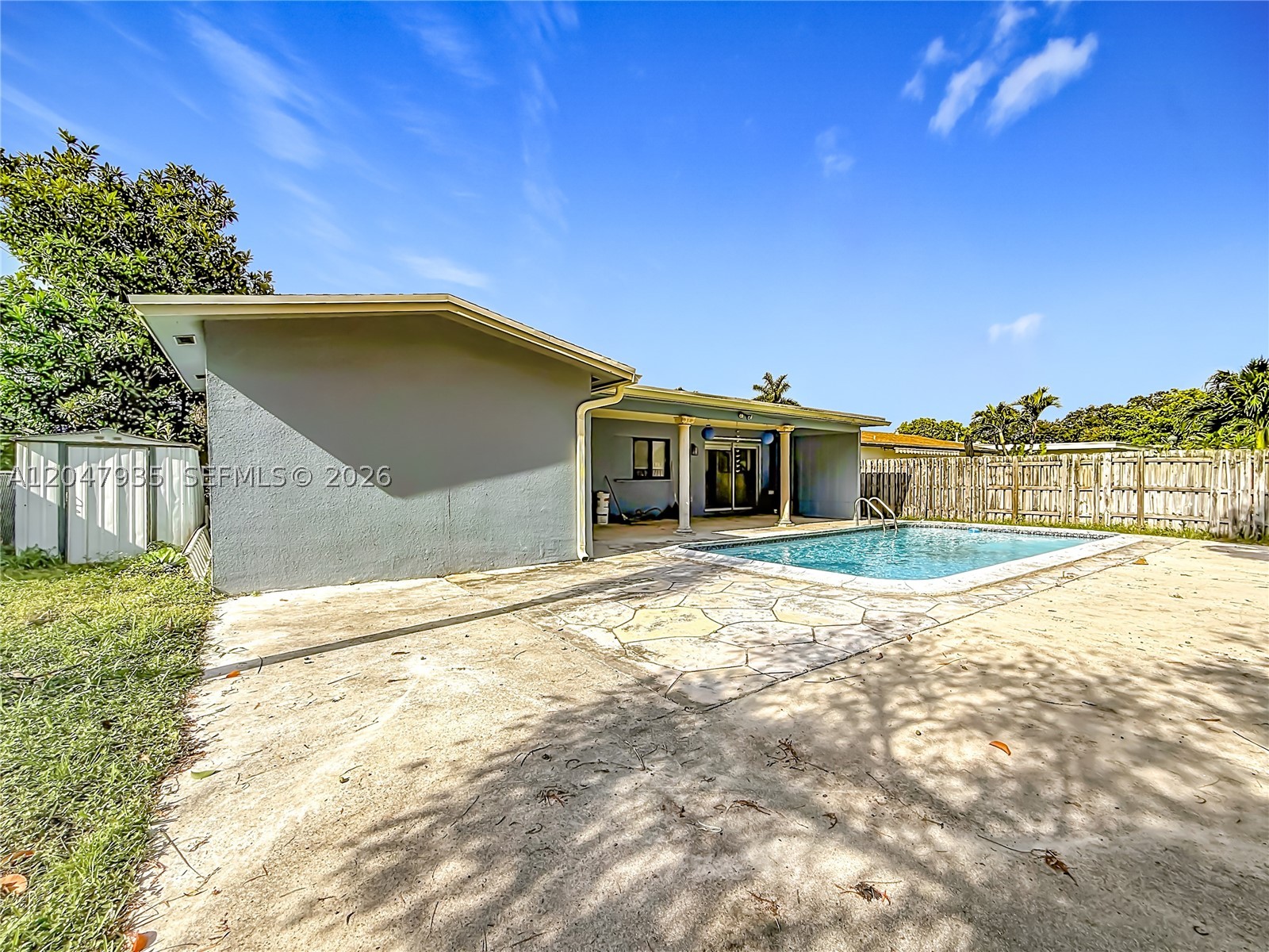 SUNRISE GOLF VILLAGE SEC - Residential
