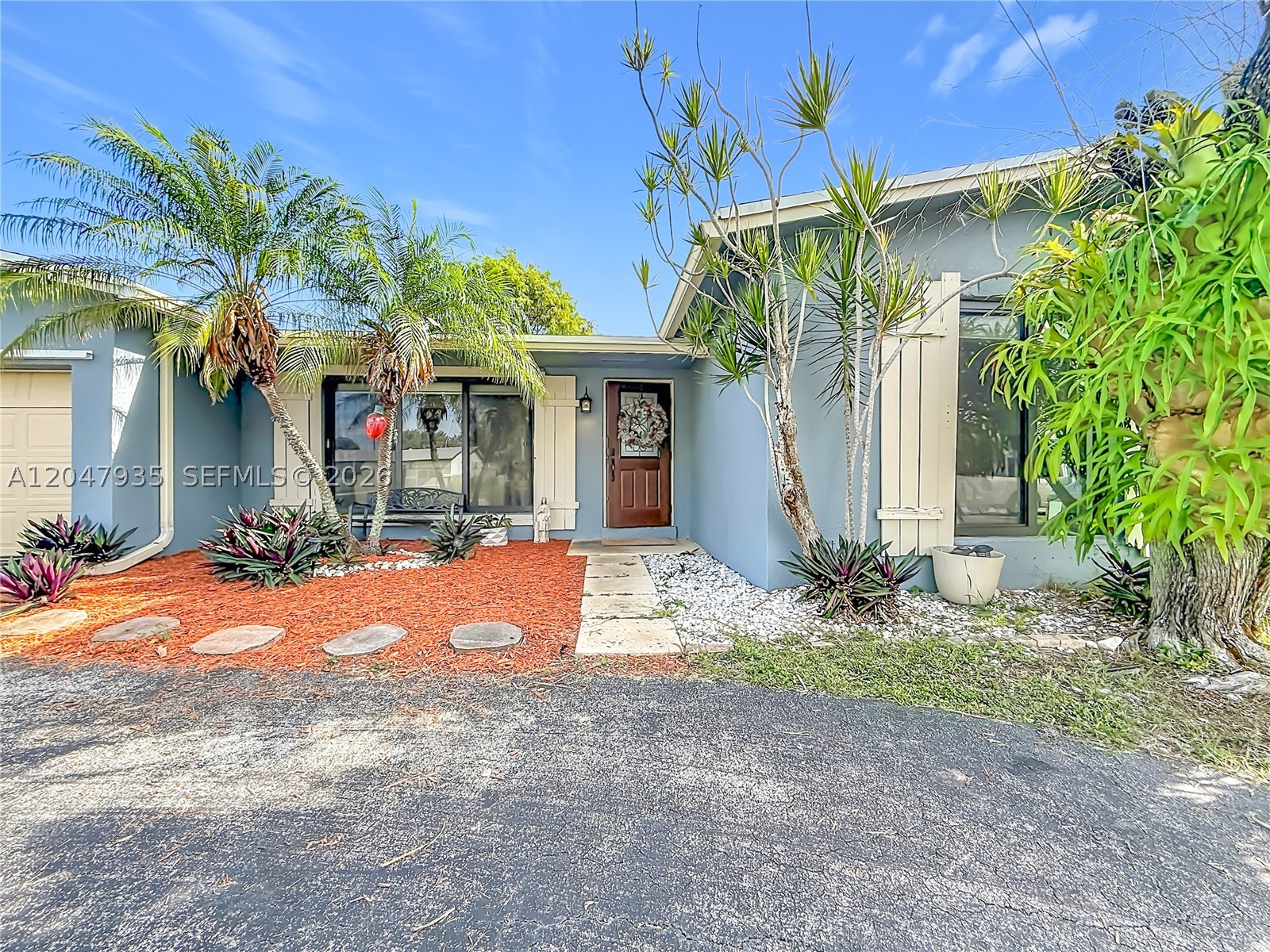 SUNRISE GOLF VILLAGE SEC - Residential