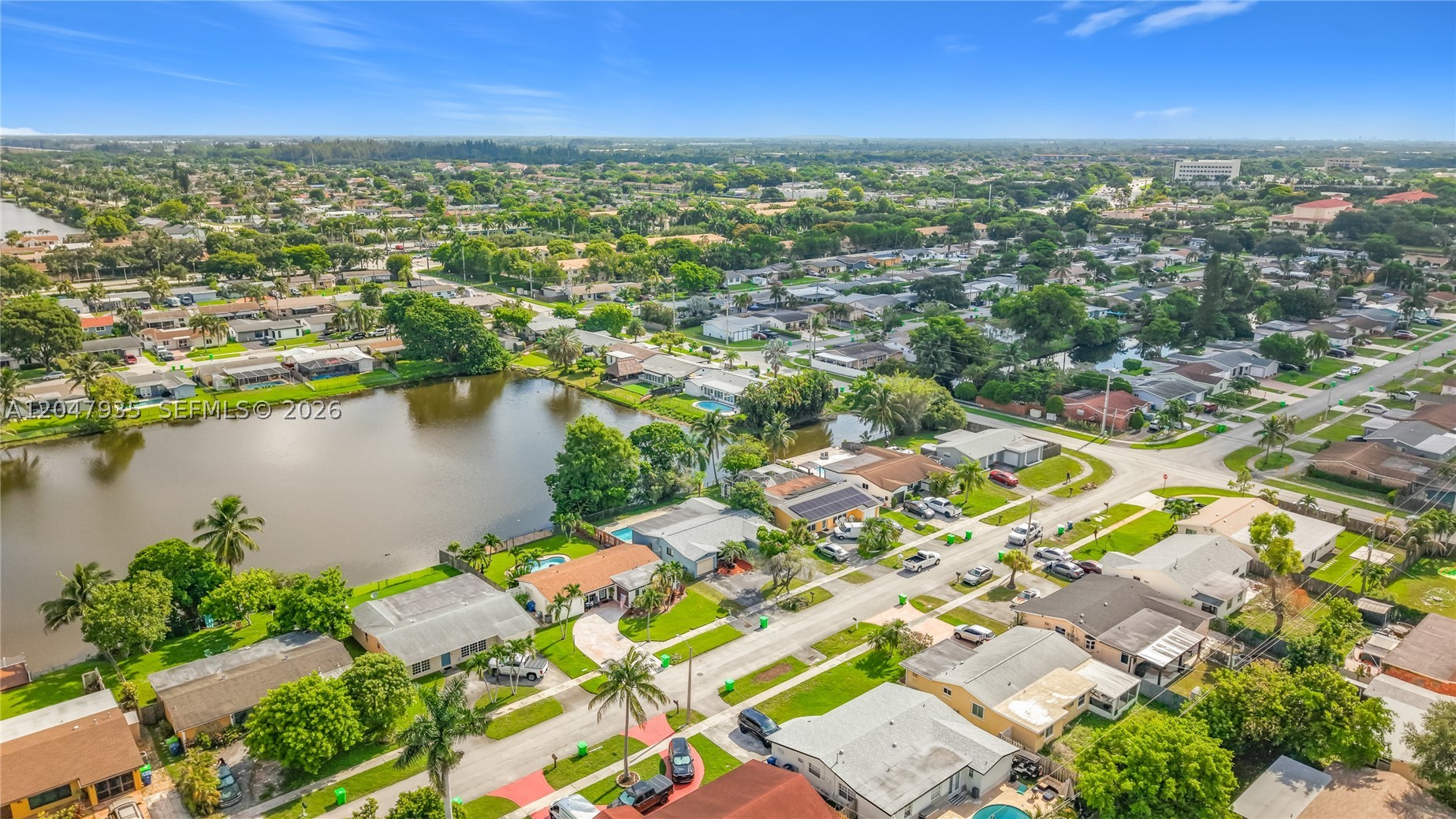 SUNRISE GOLF VILLAGE SEC - Residential