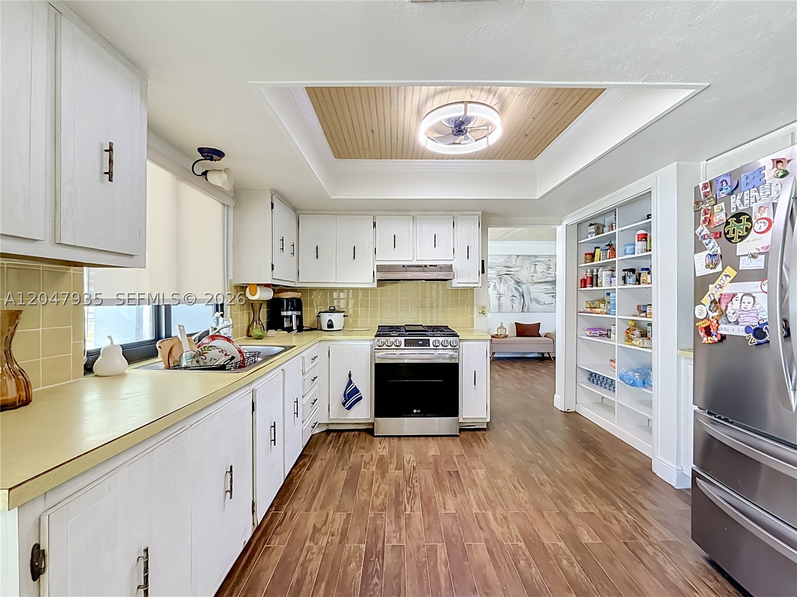 SUNRISE GOLF VILLAGE SEC - Residential