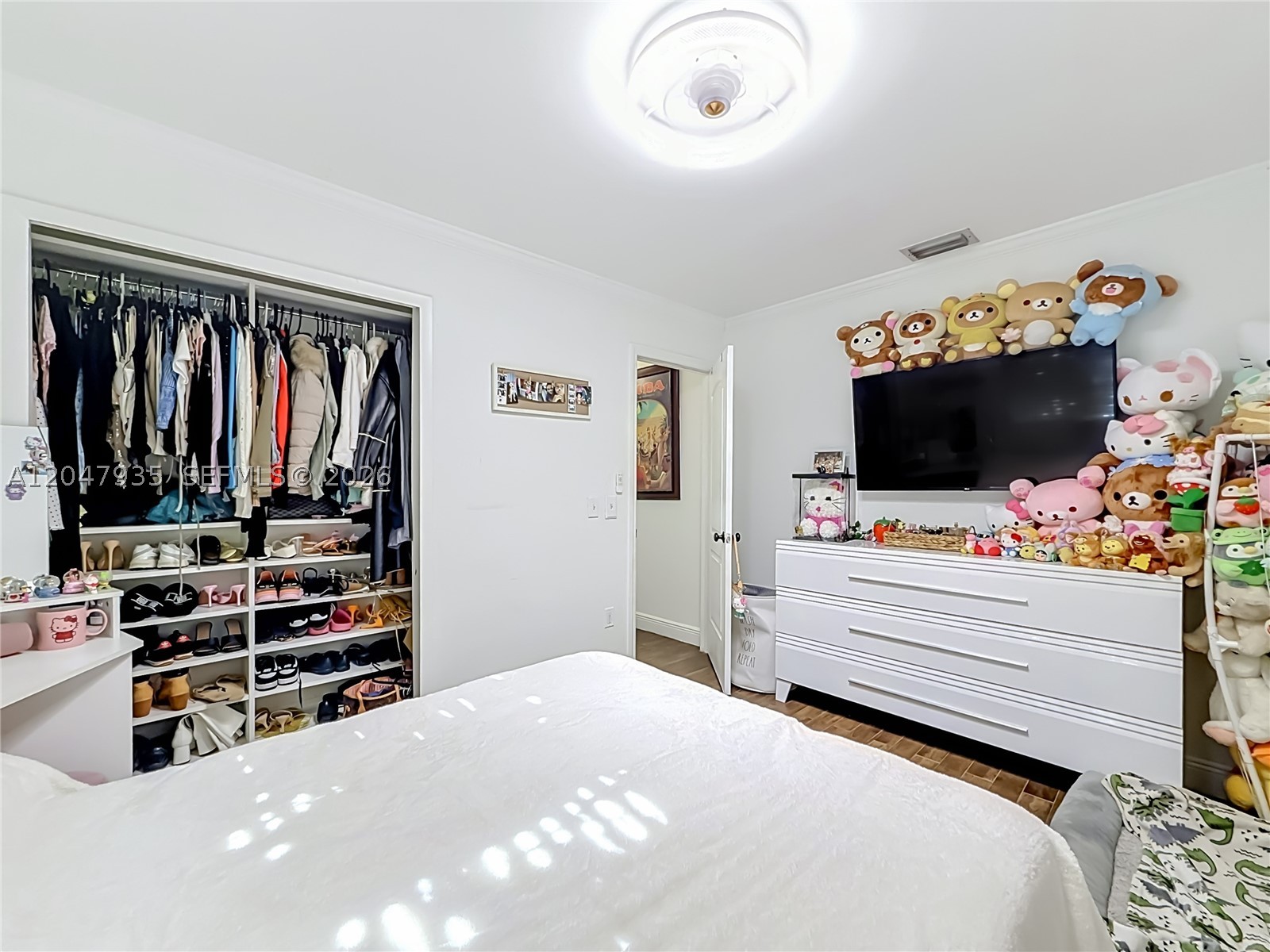 SUNRISE GOLF VILLAGE SEC - Residential