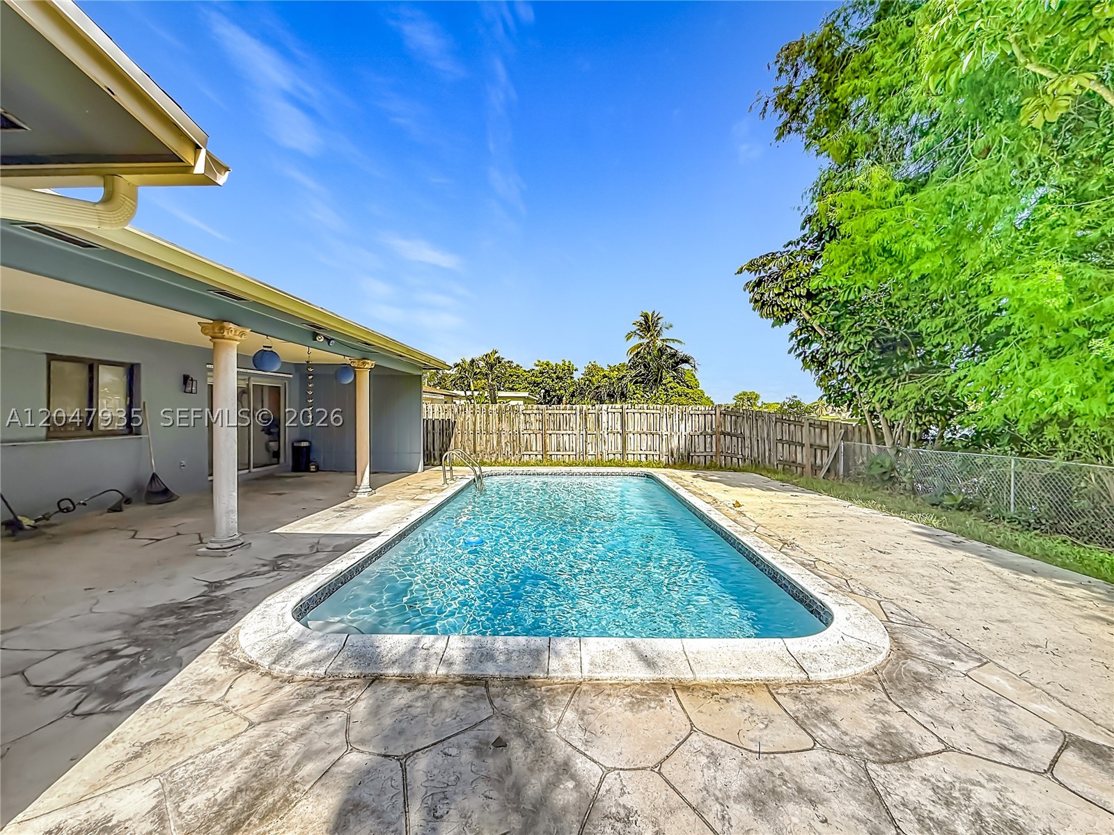 SUNRISE GOLF VILLAGE SEC - Residential