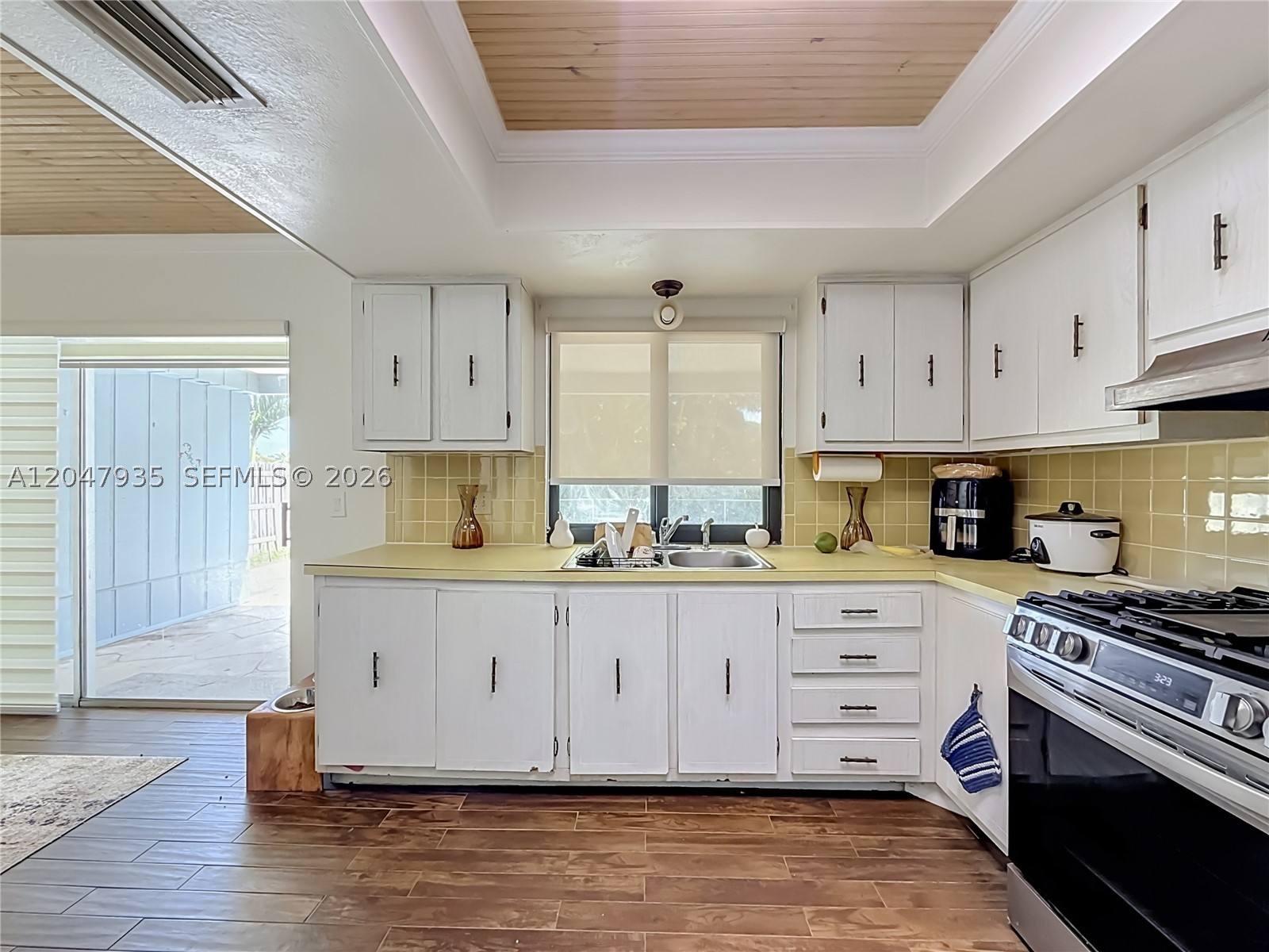SUNRISE GOLF VILLAGE SEC - Residential